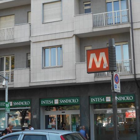 Ferienwohnung A 10 Minuti Di Metro Dal Centro Turin Exterior foto